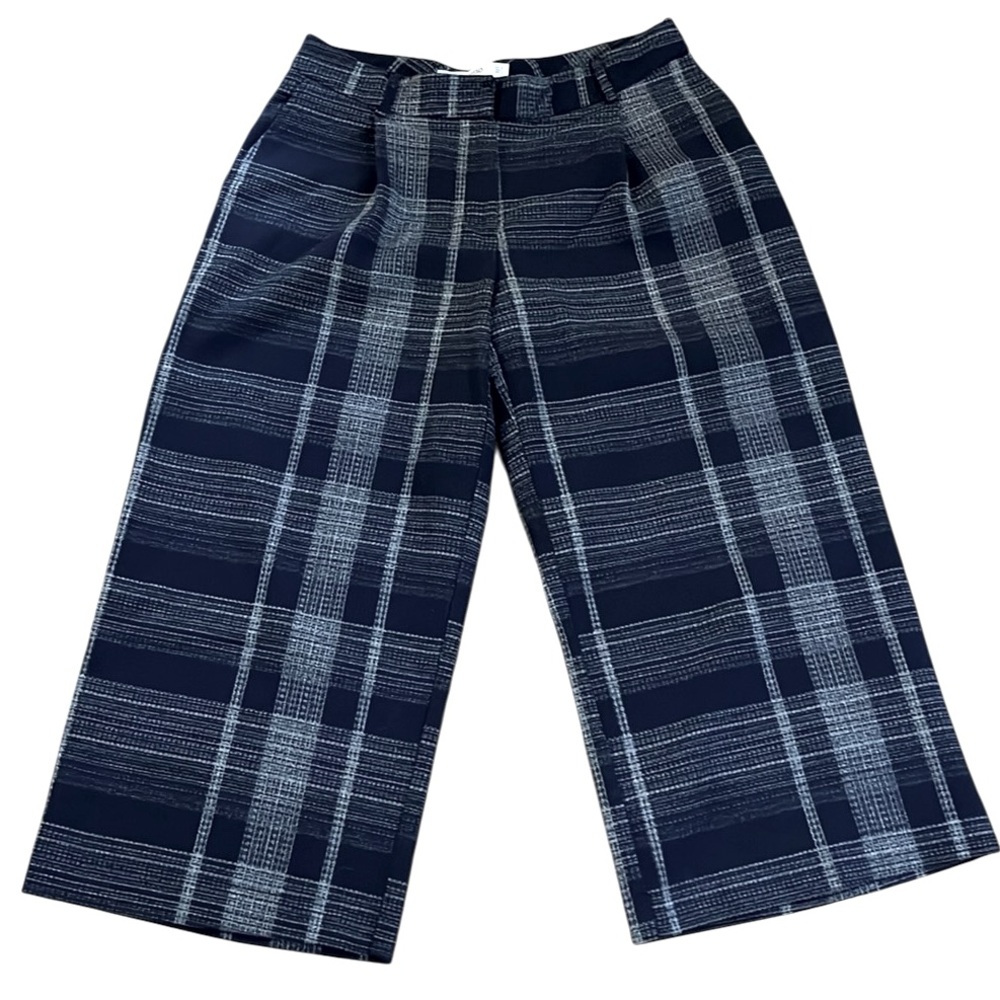 MANGO PLAID CAPRI TROUSERS NAVY BLUE AND WHITE SIZE 6